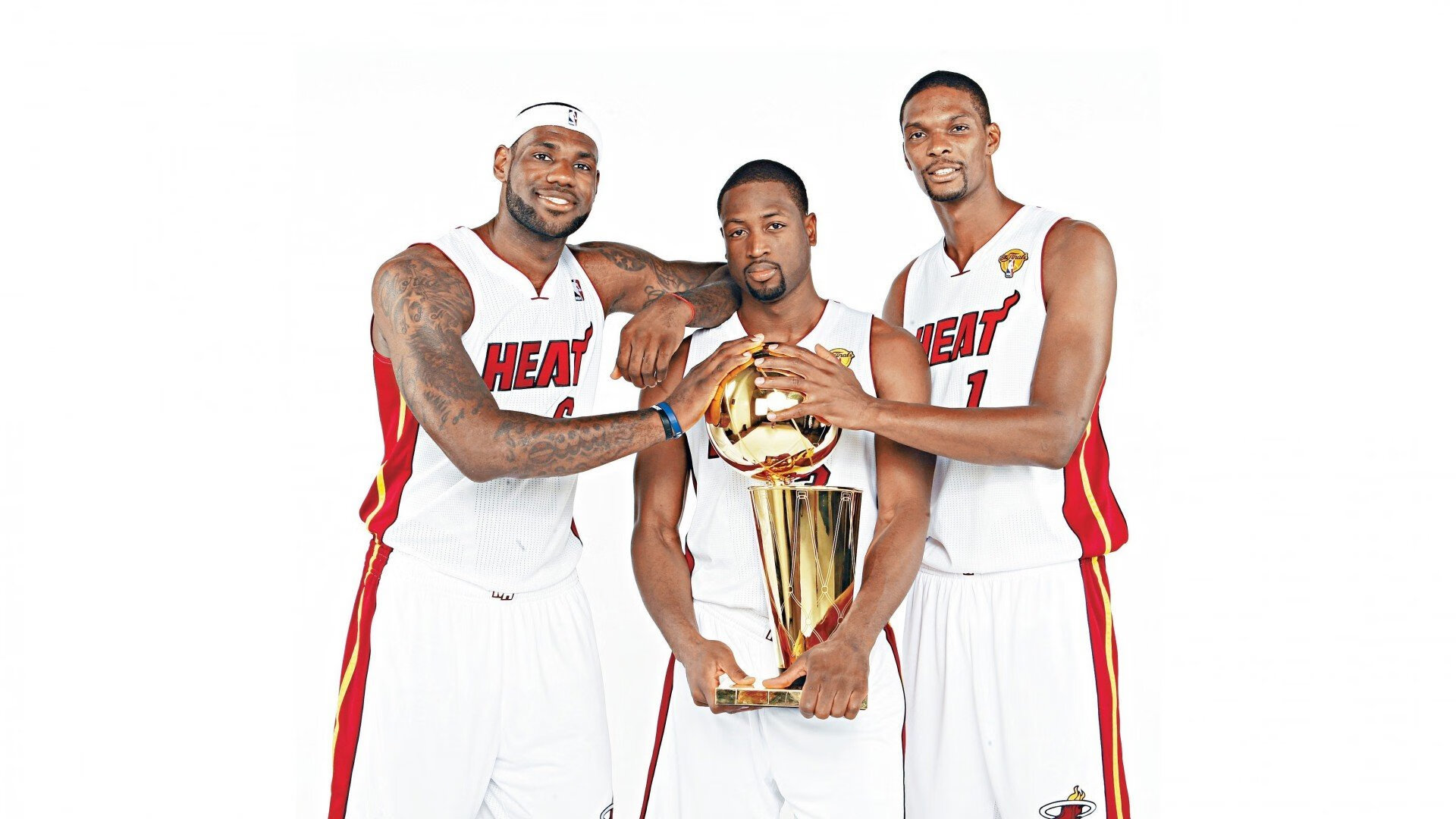 欧洲足坛：最受关注的转会传闻盘点，欧洲足坛转会汇总